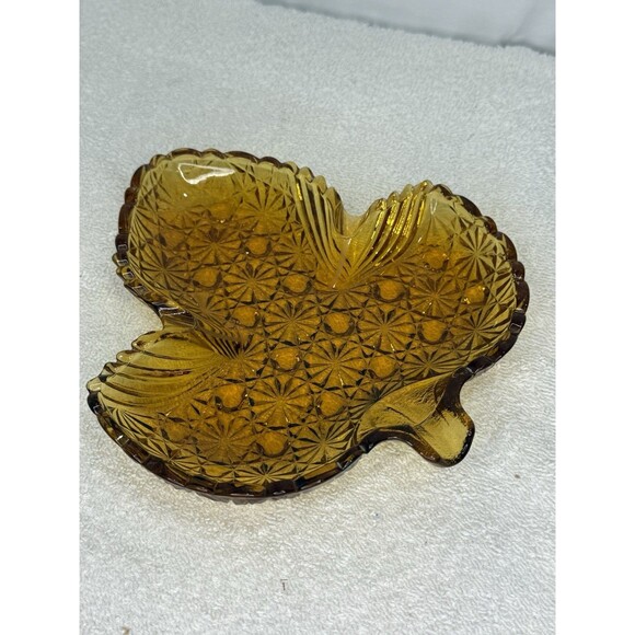 Vintage Amber Glass Fall Leaf Candy Dish Trinket, 1970s,  7” - Picture 4 of 6
